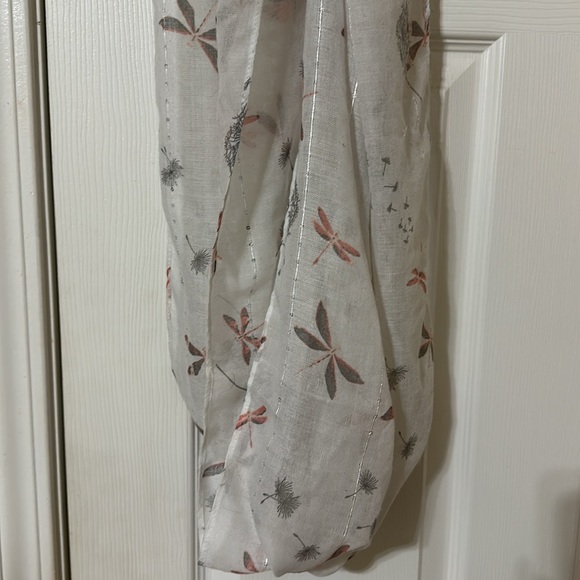 Dragonfly Infinity Scarf - Picture 2 of 3